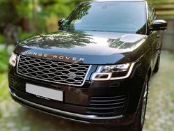 Grau Gebraucht 2018 Land Rover Range Rover Vogue SUV | 45.900 € (Fairer Preis)