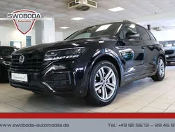 Schwarz Gebraucht 2022 VW Touareg Style SUV | 48.950 € (Fairer Preis)