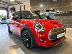 Rot Gebraucht 2020 Mini Cooper SE Kleinwagen | 14.490 € (Fairer Preis)