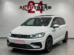 Weiß Gebraucht 2020 VW Touran R-line Van / Kleinbus | 27.900 € (Fairer Preis)