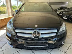 Schwarz Gebraucht 2013 Mercedes B180 Van / Kleinbus | 11.999 € (Etwas zu teuer)