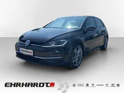 Schwarz Gebraucht 2017 VW Golf VII Sound Limousine | 16.450 € (Fairer Preis)