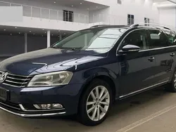 Blau Gebraucht 2013 VW Passat Highline Limousine | 8.499 € (Guter Preis)