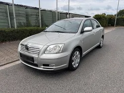 Silber Gebraucht 2005 Toyota Avensis Limousine | 6.000 € (Teuer)