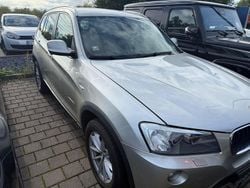 Silber Gebraucht 2011 BMW X3 Sport Line SUV | 5.999 € (Guter Preis)