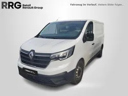 Gletscherweiß Gebraucht 2022 Renault Trafic Van | 23.490 € (Superpreis)