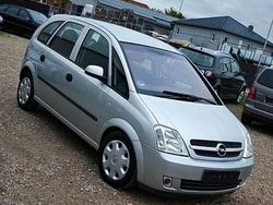 Silber Gebraucht 2005 Opel Meriva Van / Kleinbus | 1.499 € (Guter Preis)