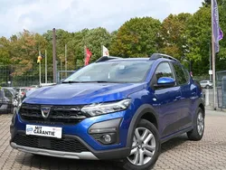 Blau Gebraucht 2022 Dacia Sandero Comfort Kleinwagen | 13.490 € (Fairer Preis)