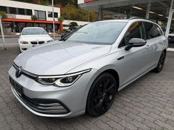 Silber Gebraucht 2022 VW Golf VIII Business Kombi | 16.990 € (Guter Preis)