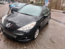 Schwarz Gebraucht 2011 Peugeot 206+ Kleinwagen | 1.999 € (Fairer Preis)
