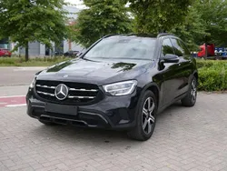 Schwarz Gebraucht 2021 Mercedes 200 SUV | 24.079 € (Superpreis)
