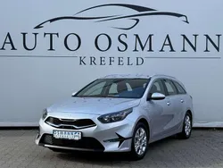 (kcs) sparklingsilber met. Neu 2024 Kia Ceed 3 Kombi | 25.950 € (Superpreis)