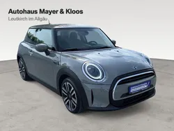 Grau Gebraucht 2021 Mini ONE Classic Kleinwagen | 21.990 € (Teuer)