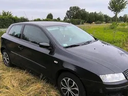 Schwarz Gebraucht 2004 Fiat Stilo Coupé | 1.100 € (Fairer Preis)