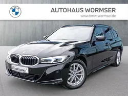 Schwarz ii Gebraucht 2022 BMW 320e Efficient Dynamics Kombi | 38.590 € (Fairer Preis)