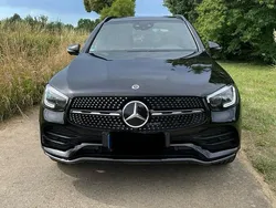 Schwarz Gebraucht 2020 Mercedes GLC300 AMG line SUV | 51.499 € (Teuer)