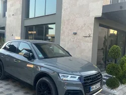 Grau Gebraucht 2019 Audi Q5 Sport SUV | 32.000 € (Superpreis)