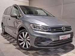 Grau Gebraucht 2020 VW Touran Highline Van / Kleinbus | 25.970 € (Fairer Preis)