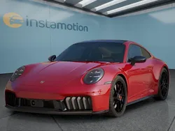 Rot Neu 2025 Porsche 911 Carrera 4 Coupé | 218.149 € (Etwas zu teuer)