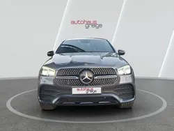 Grau Gebraucht 2023 Mercedes GLE300 AMG Limousine | 61.900 € (Etwas zu teuer)