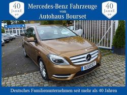 Gold Gebraucht 2012 Mercedes B200 Van / Kleinbus | 14.900 € (Fairer Preis)