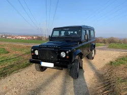 Schwarz Gebraucht 2010 Land Rover Defender SUV | 39.800 € (Fairer Preis)