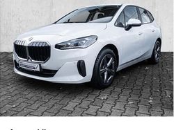 Weiß Gebraucht 2022 BMW 218 Luxury Line Kombi | 26.490 € (Fairer Preis)