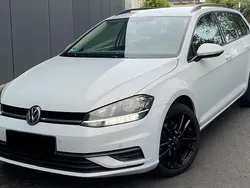 Weiß Gebraucht 2018 VW Golf VII Join Kombi | 10.290 € (Guter Preis)