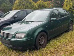 Grün Gebraucht 2000 VW Bora Limousine | 600 € (Superpreis)
