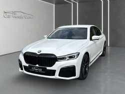 Alpinweiss iii Gebraucht 2021 BMW 730 M Sport Limousine | 47.490 € (Fairer Preis)