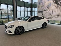 Weiß Gebraucht 2020 Mercedes E300 AMG Coupé | 36.000 € (Fairer Preis)