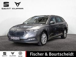 Graphitgrau Gebraucht 2022 Skoda Octavia Style Kombi | 23.180 € (Etwas zu teuer)