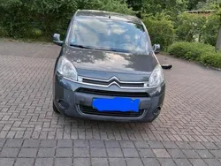 Grau Gebraucht 2013 Citroën Berlingo Van / Kleinbus | 8.600 € (Etwas zu teuer)