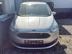 Silber Gebraucht 2019 Ford Grand C-Max Van / Kleinbus | 11.800 € (Fairer Preis)