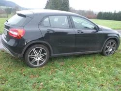 Mercedes GLA180
