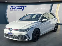 Weiß Gebraucht 2024 VW Golf VIII GTI Limousine | 32.880 € (Fairer Preis)