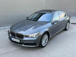 Grau Gebraucht 2017 BMW 730L Limousine | 27.750 € (Superpreis)