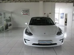 Weiß Gebraucht 2020 Tesla Model 3 Limousine | 17.220 € (Superpreis)