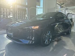 Deep crystal blue (metallic) Gebraucht 2022 Mazda 3 Selection SUV | 22.450 € (Guter Preis)
