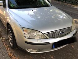 Silber Gebraucht 2005 Ford Mondeo Kombi | 550 € (Guter Preis)