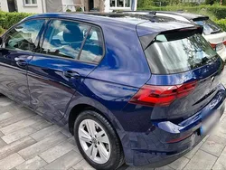 Blau Gebraucht 2021 VW Golf VIII Life Limousine | 17.200 € (Superpreis)