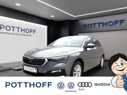 Graphite grau Gebraucht 2023 Skoda Scala Tour Kleinwagen | 28.422 € (Teuer)