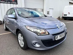 Blau Gebraucht 2009 Renault Mégane III Dynamique Limousine | 6.490 € (Fairer Preis)