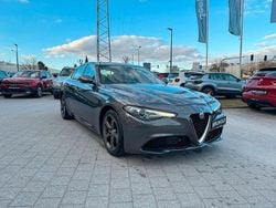 Grau Gebraucht 2022 Alfa Romeo Giulia Super Limousine | 29.900 € (Fairer Preis)