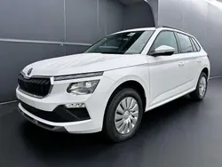Candyweiß Neu 2025 Skoda Kamiq Selection SUV | 24.990 € (Guter Preis)