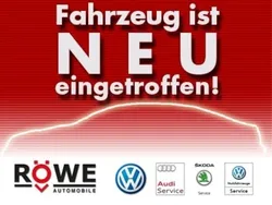 Blau Gebraucht 2024 VW Passat Business Kombi | 44.450 €