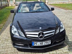 Schwarz Gebraucht 2012 Mercedes E250 Elegance Cabrio | 17.990 € (Teuer)