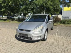 Grau Gebraucht 2007 Ford S-MAX S Van / Kleinbus | 2.500 € (Guter Preis)
