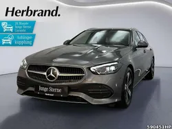 Metalliclack selenitgrau Gebraucht 2024 Mercedes C180 Avantgarde Kombi | 33.890 € (Guter Preis)
