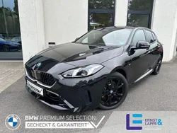 Black saphire metallic Gebraucht 2024 BMW 120 M Sport Kleinwagen | 37.440 € (Fairer Preis)
